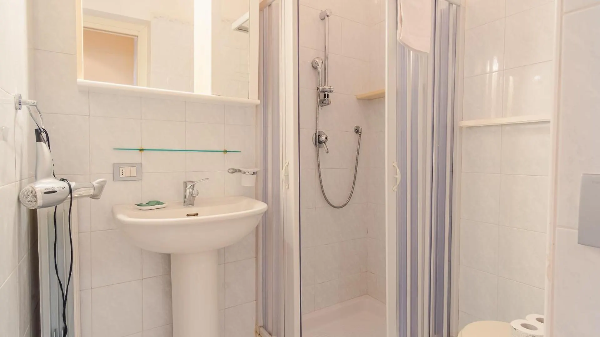 La Bella Colombare - Italian Homing Apartment Sirmione 0*,  Italy